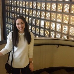 Meet your Posher, Sarah